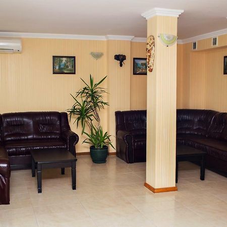 Hotel Еника à Varna Extérieur photo